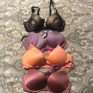 Like New- Bras.